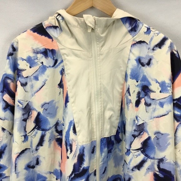 Lane Bryant LIVI Full Zip Hooded Woven Jacket Abstract Blue Sporty Size 26/28 - Picture 2 of 12